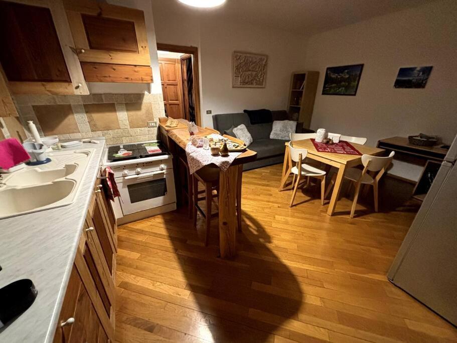 La Maison De Linanna 艾马维尔 外观 照片